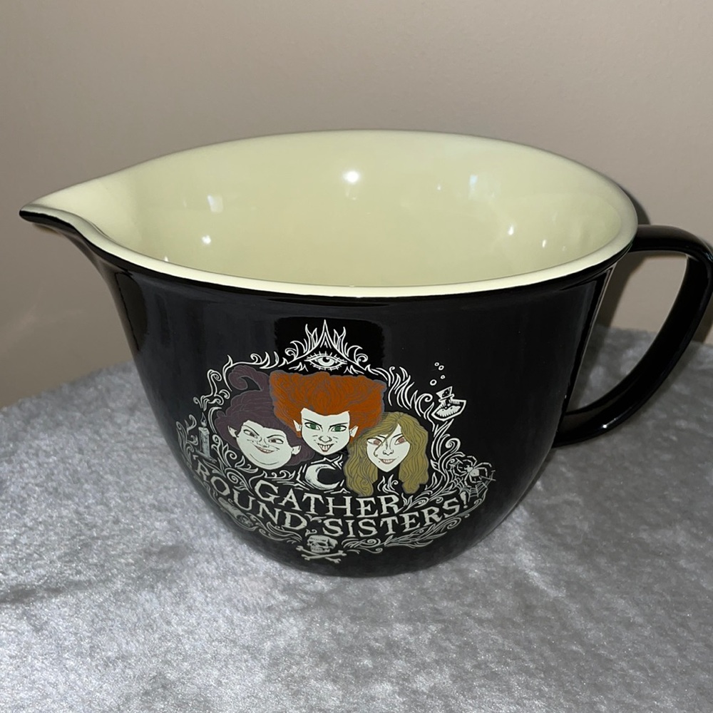 Disney Sanderson Sisters Hocus Pocus mixing bowl